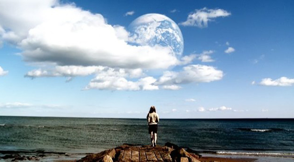 'Another Earth' Film Grounded In Cutting-Edge Physics